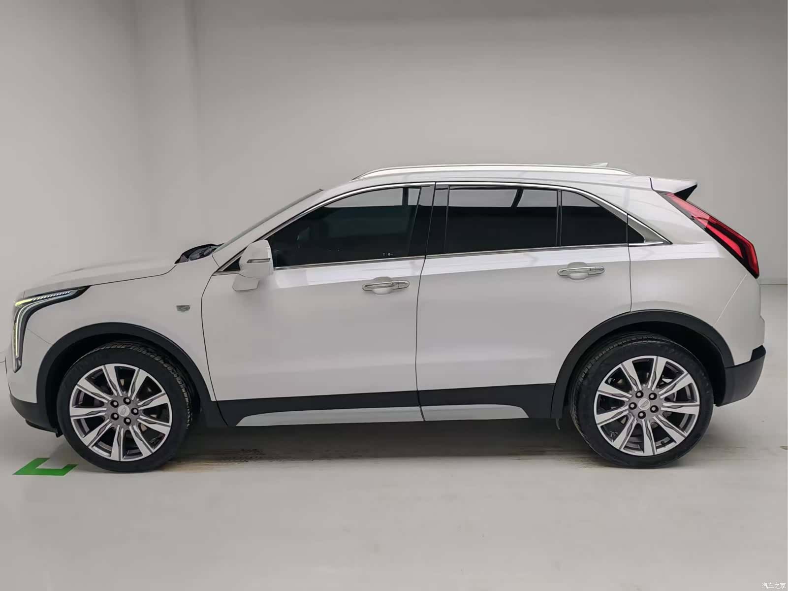 Cadillac XT4, 2021 9