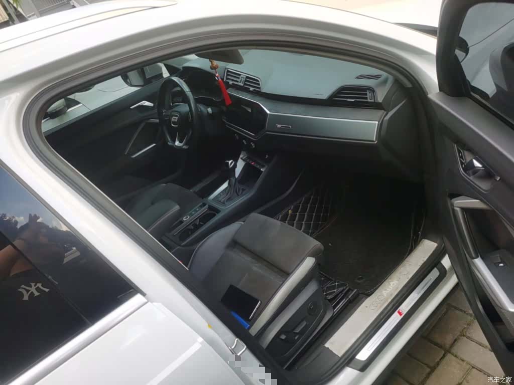 Audi Q3, 2022 21