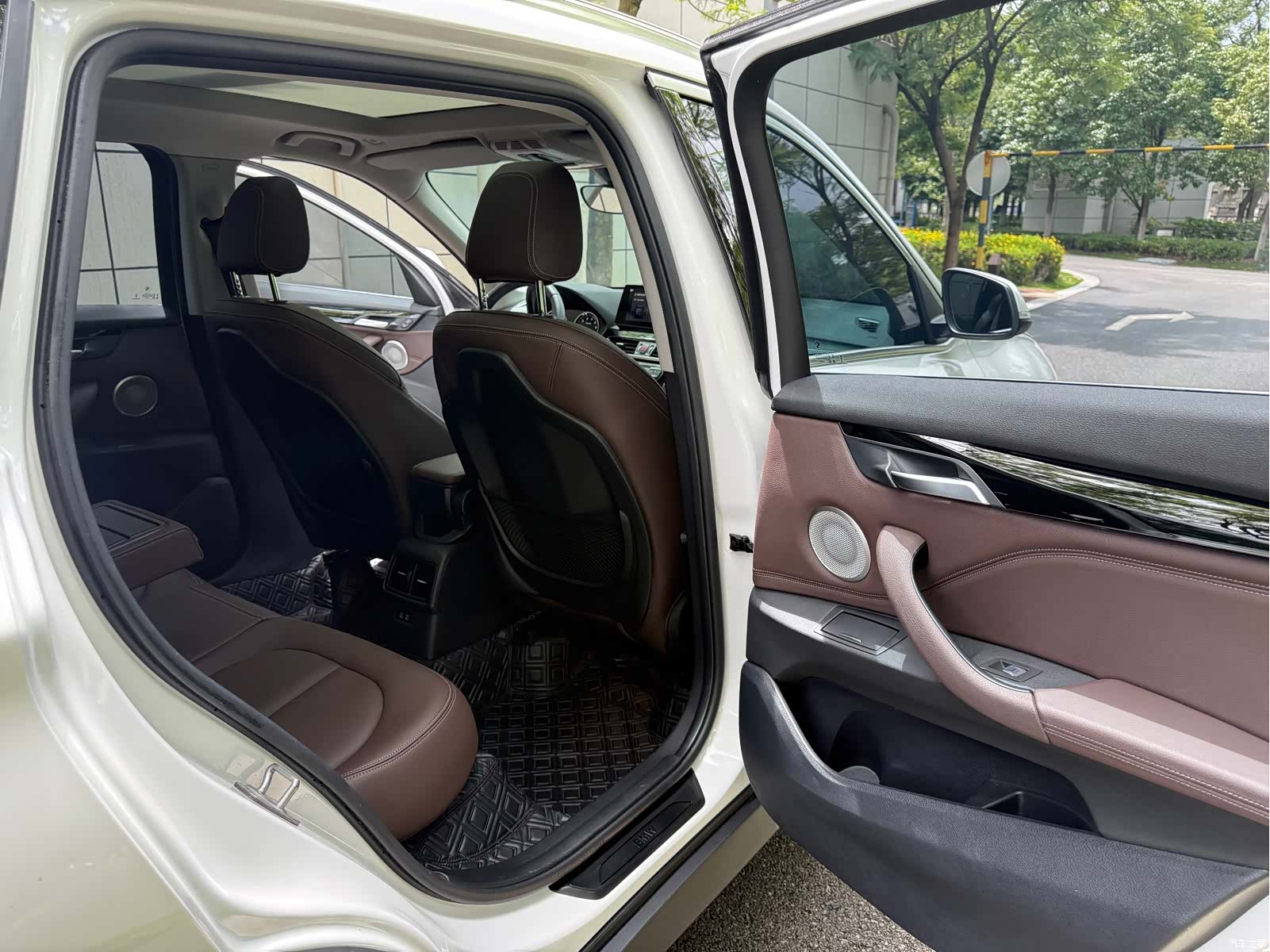 BMW X1, 2023 44