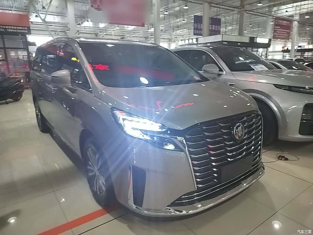 Buick GL8, 2023 4