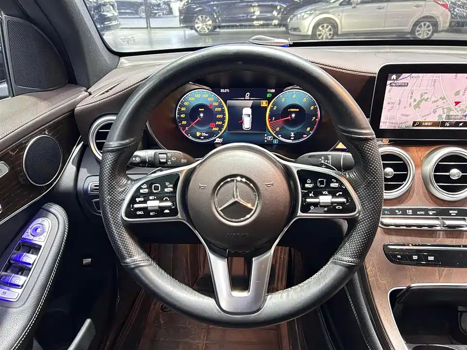 Mercedes-Benz GLC Mercedes-Benz GLC