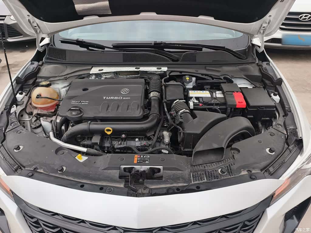 Buick Verano, 2023 16