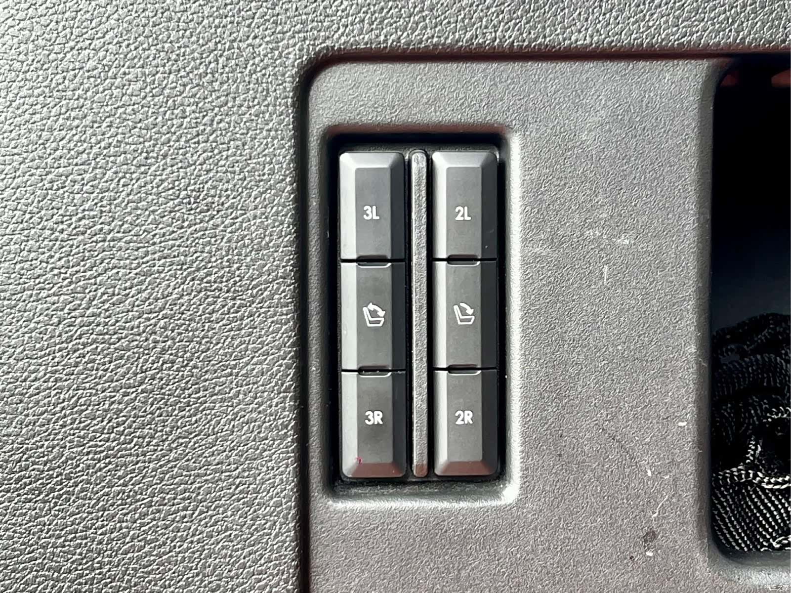 Lincoln Navigator, 2020 27