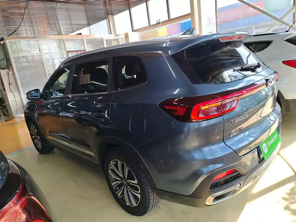 Chery Tiggo 8