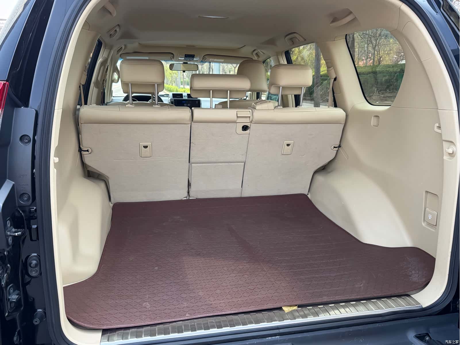 Toyota Prado, 2015 24