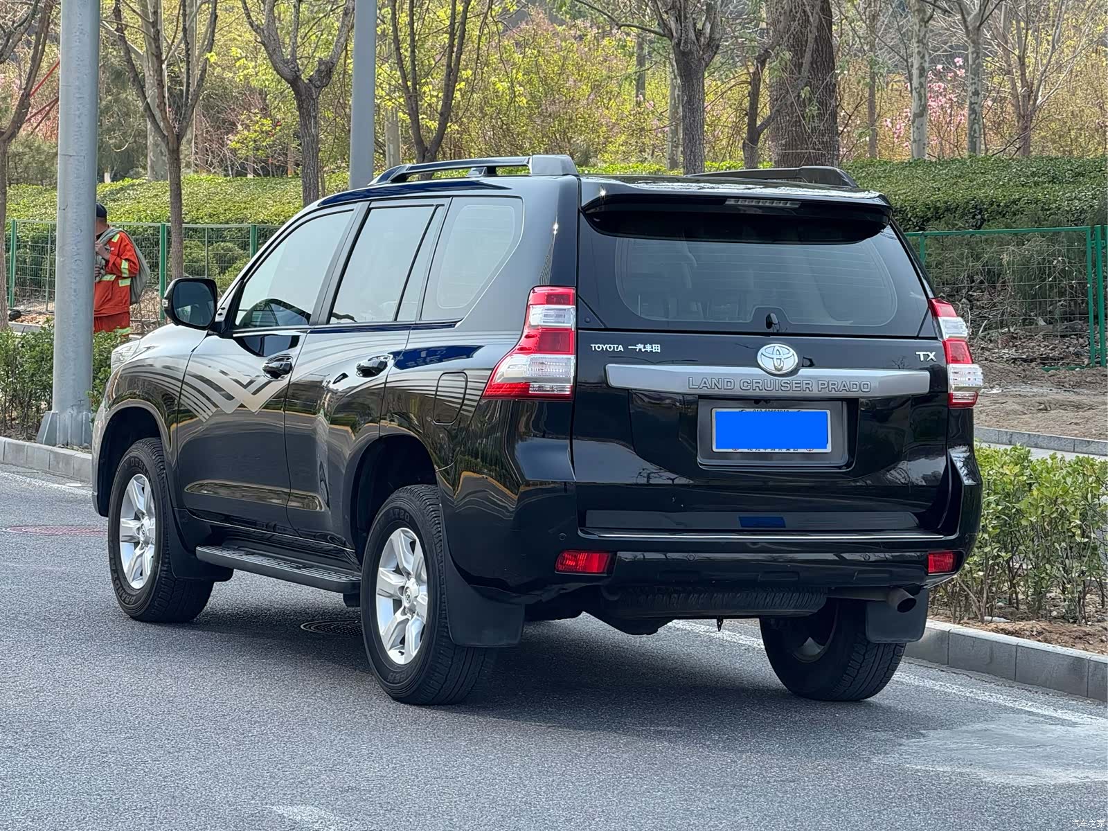 Toyota Prado, 2015 4