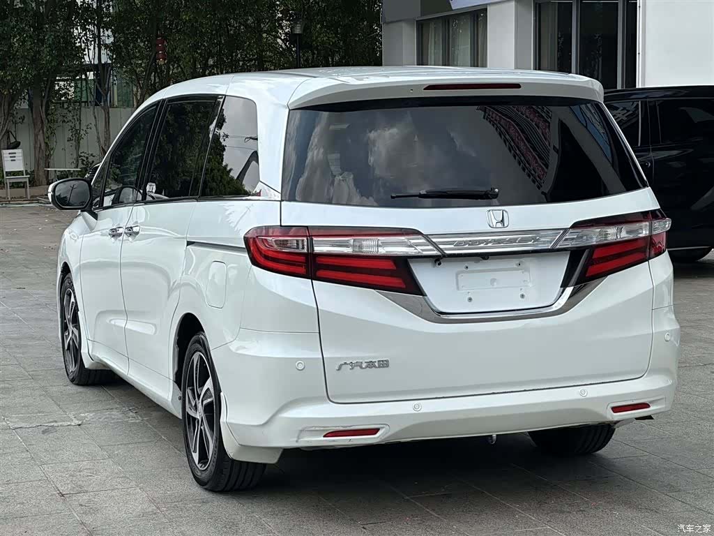 Honda Odyssey, 2014 4