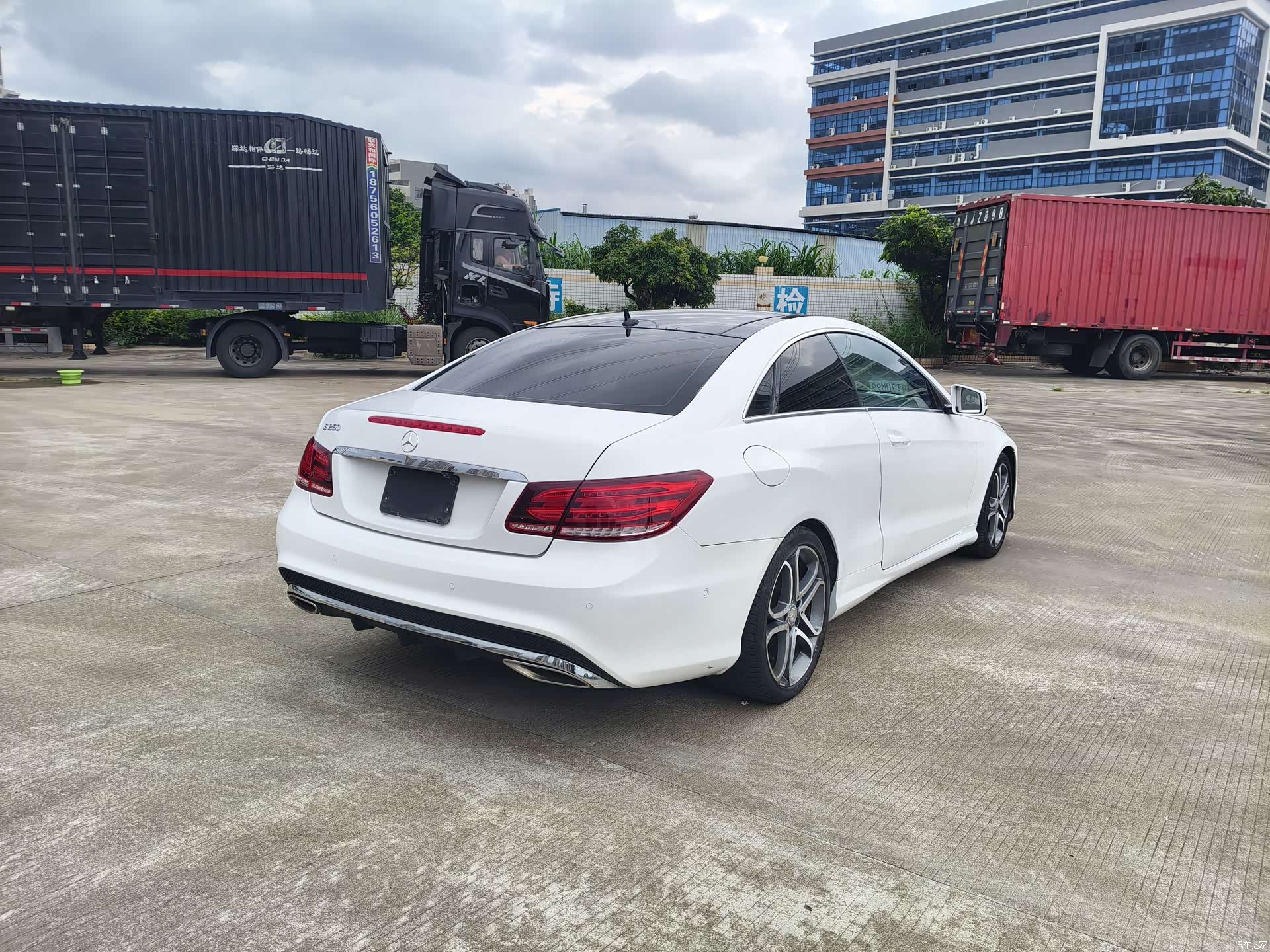 Mercedes-Benz E-Class, 2017 6