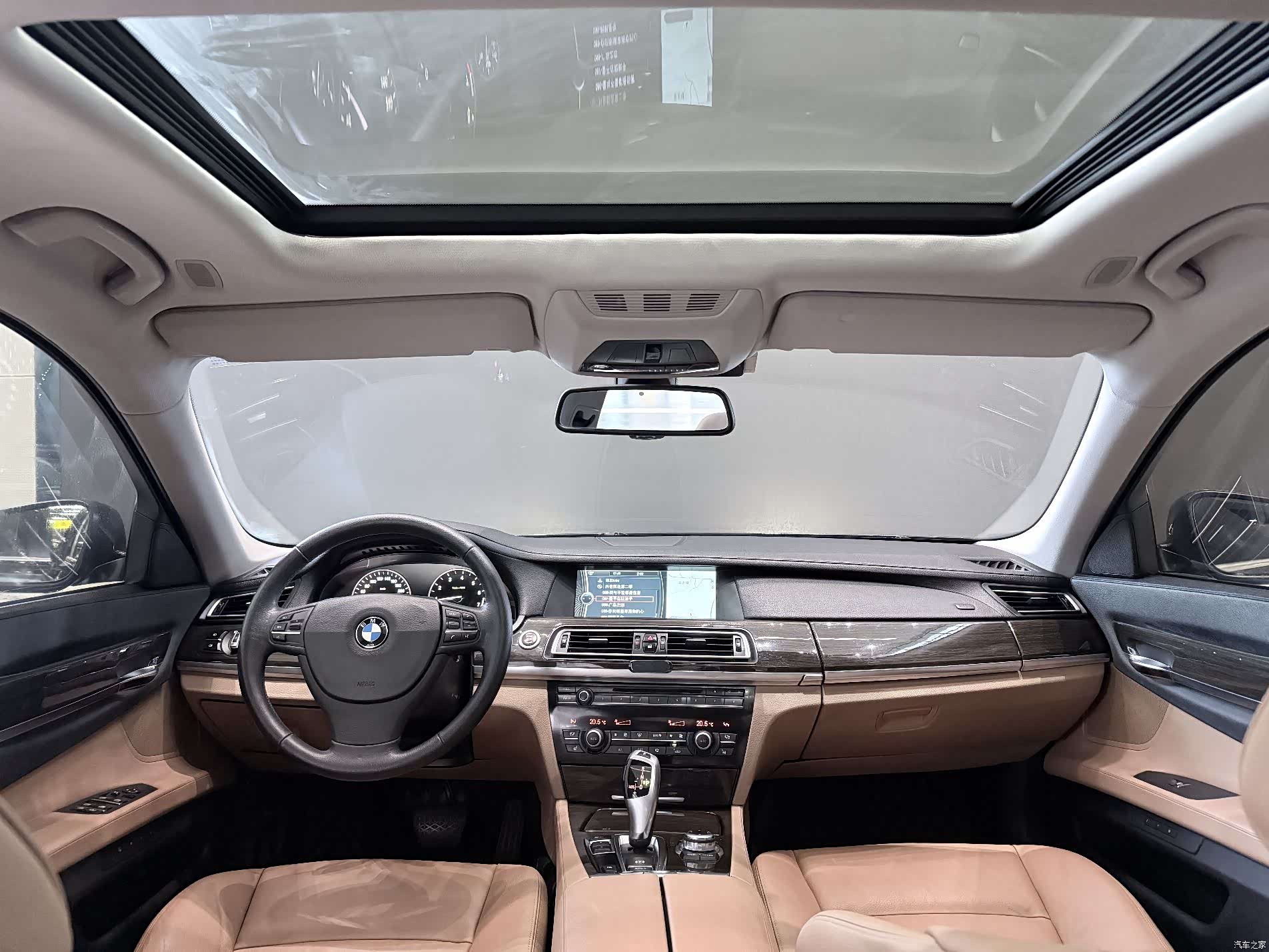 BMW 7 Series, 2012 12