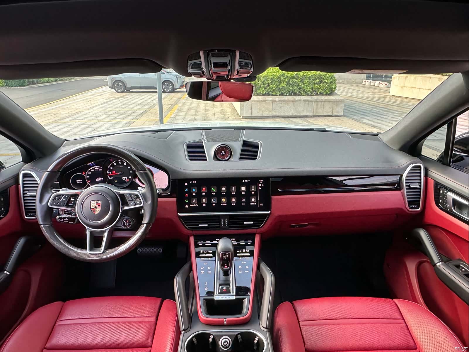 Porsche Cayenne, 2023 4