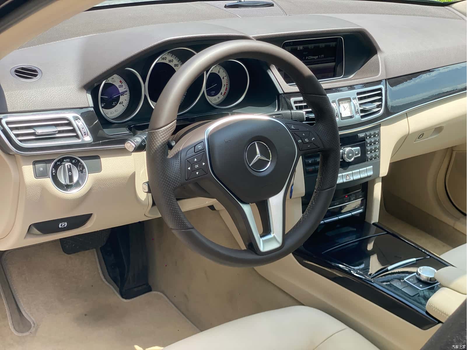 Mercedes-Benz E-Class, 2014 8
