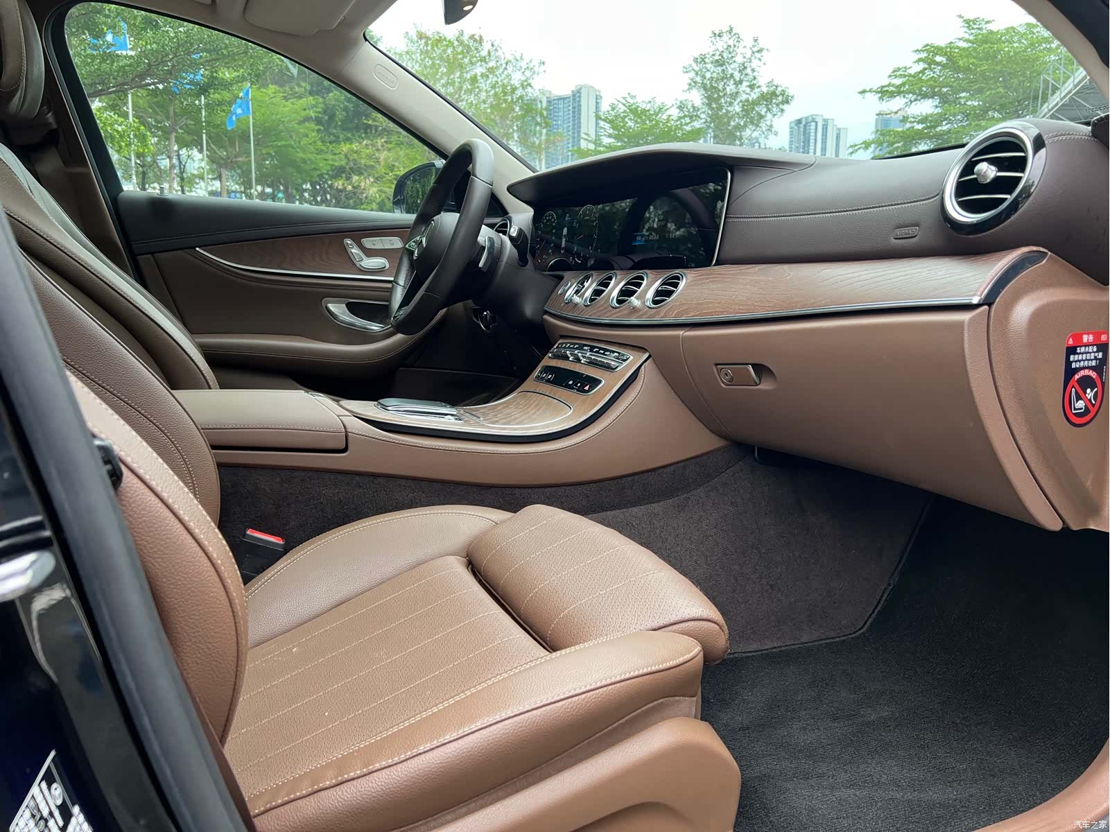 Mercedes-Benz E-Class, 2022 9