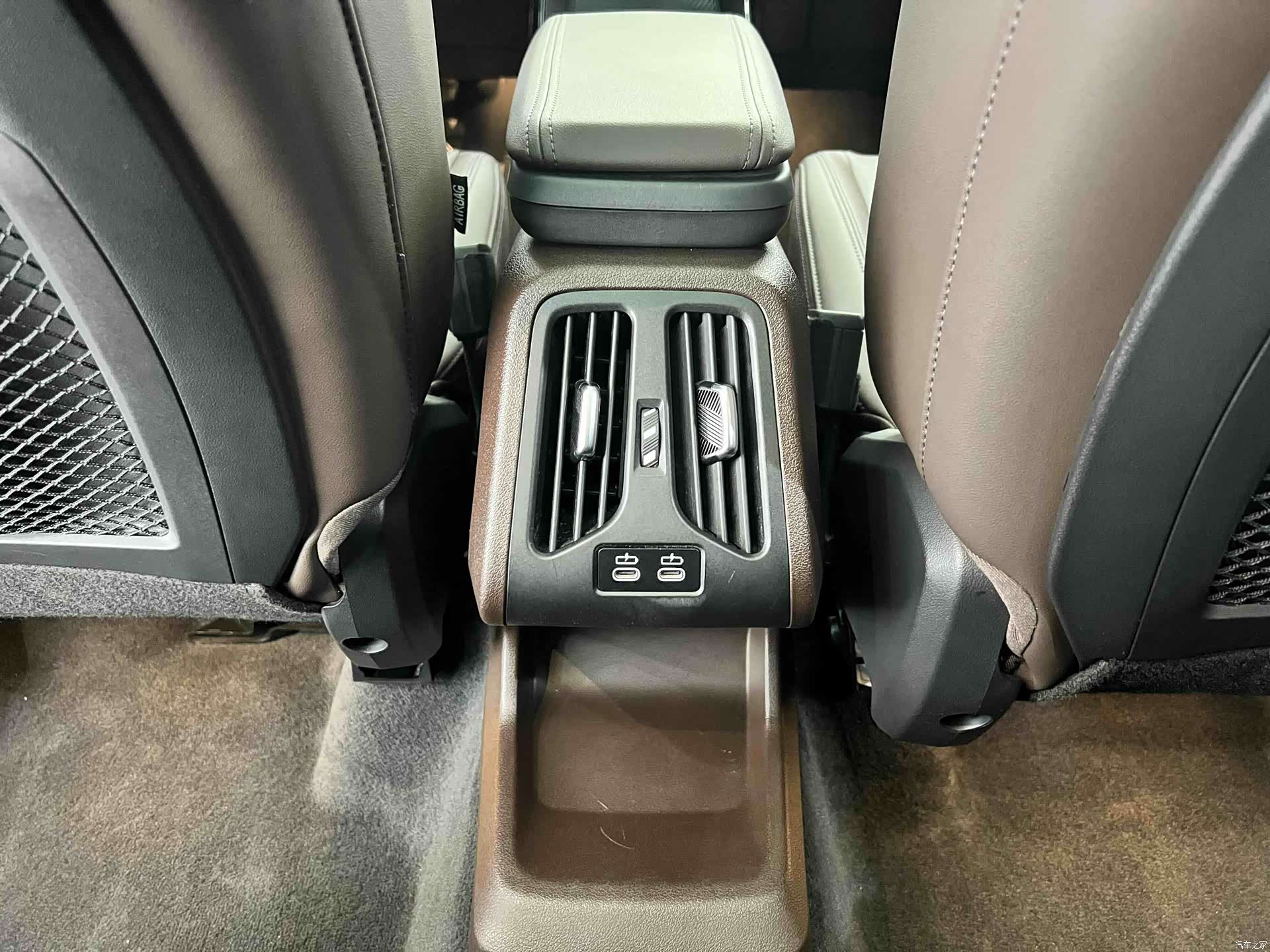 BMW X1, 2023 12
