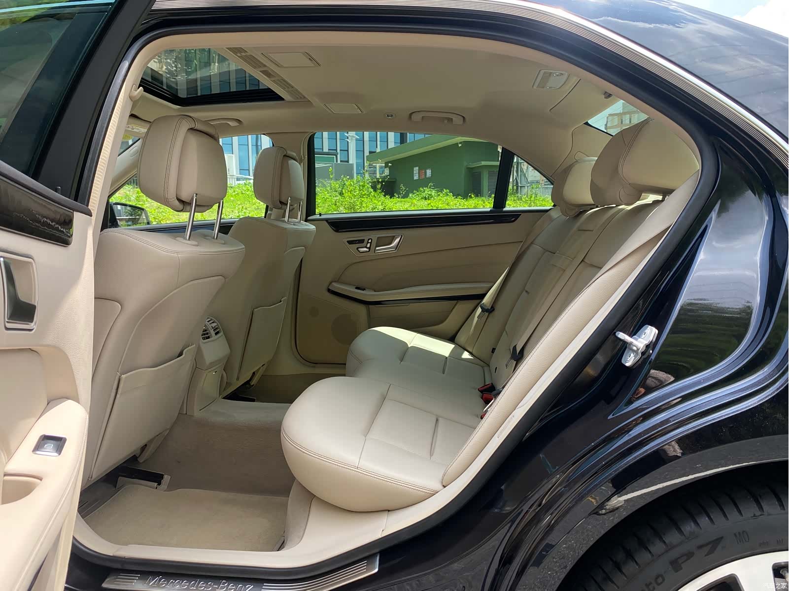 Mercedes-Benz E-Class, 2014 14