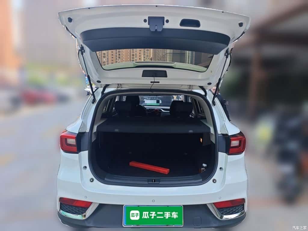 MG ZS, 2018 15