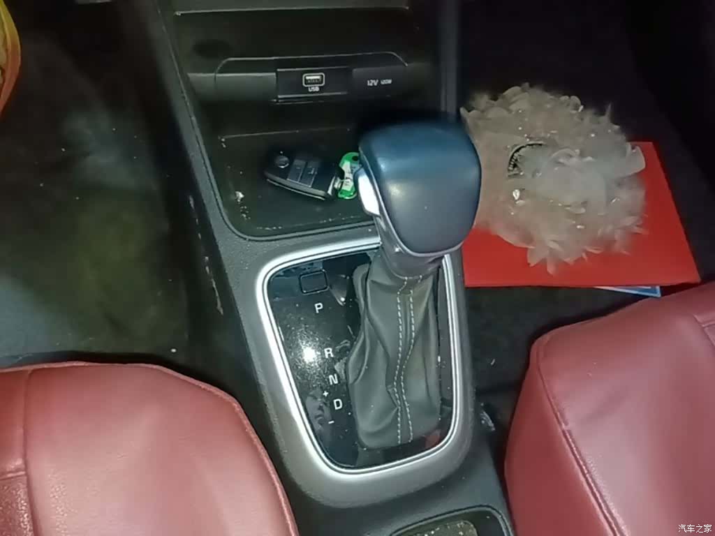 Kia KX1, 2020 14