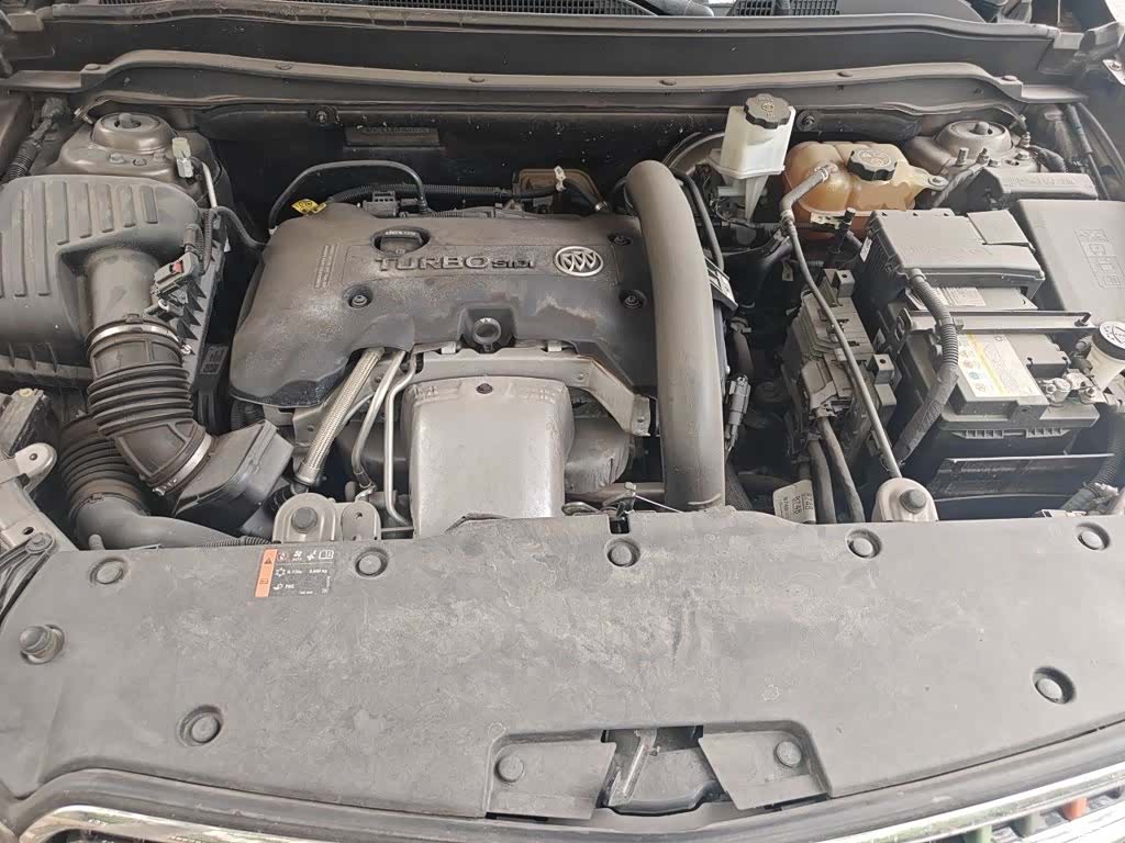 Buick Envision Plus, 2018 11