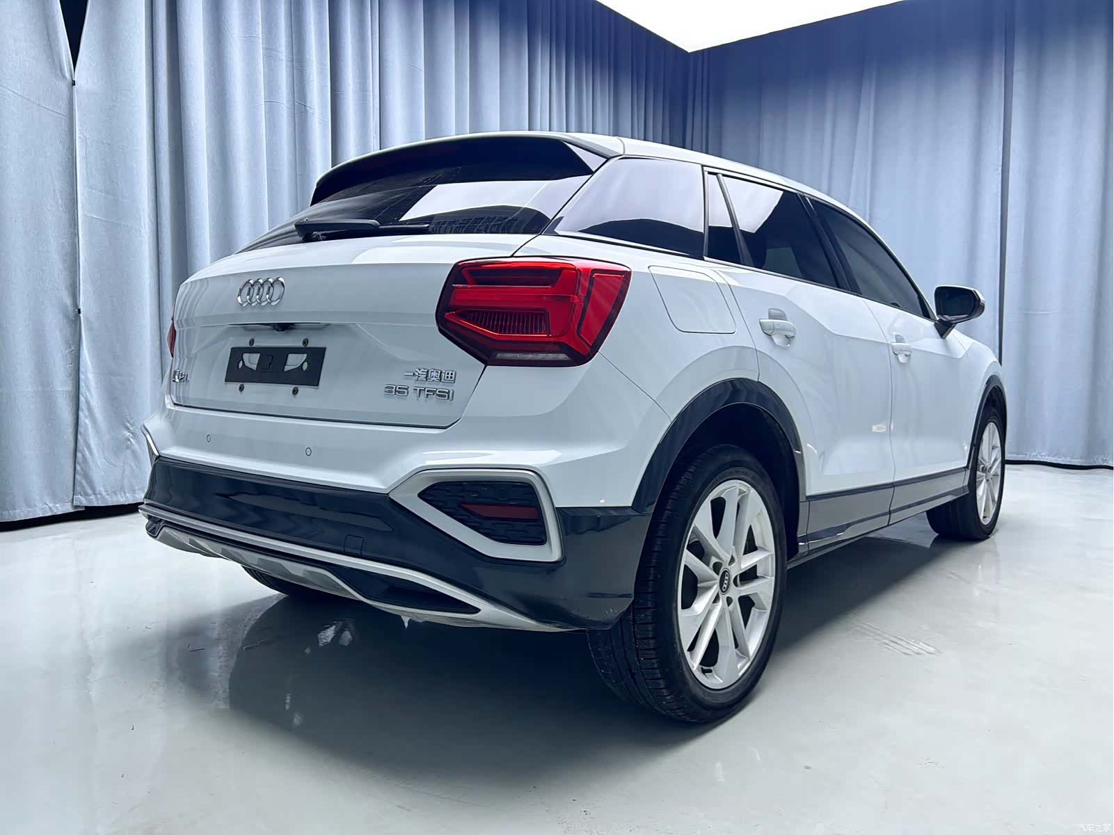 Audi Q2L, 2022 18