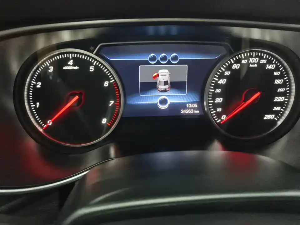 Hongqi H5