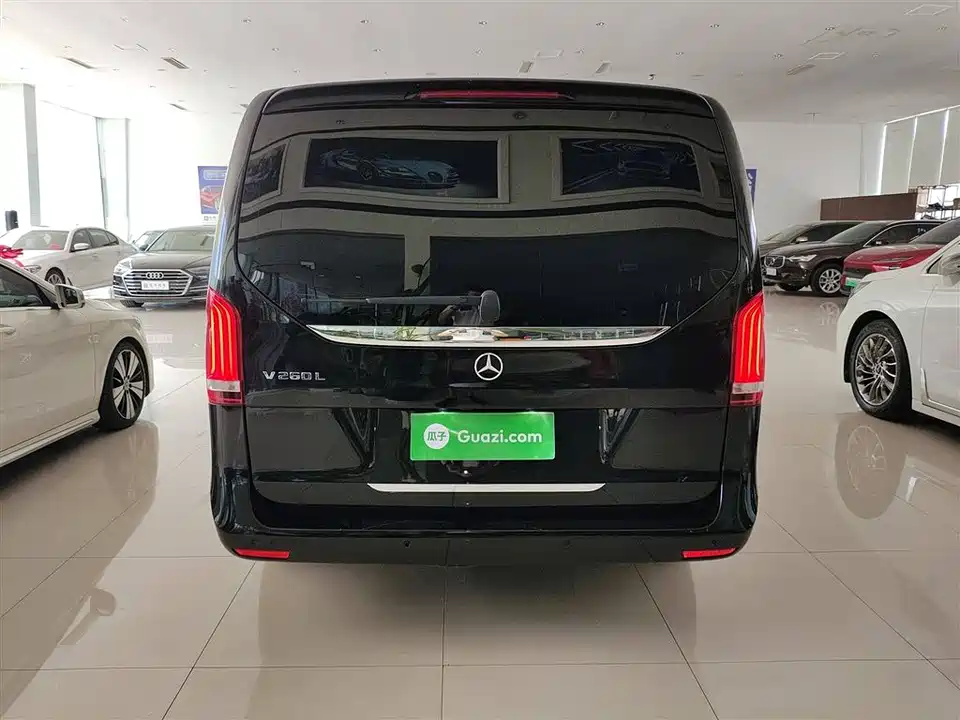 Mercedes-Benz V-class Mercedes-Benz V-class