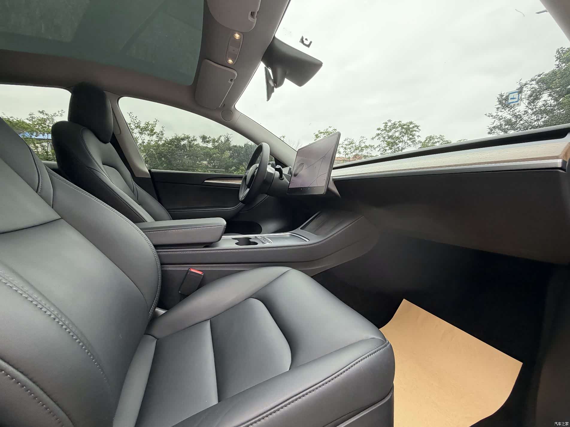 Tesla Model Y, 2021 7