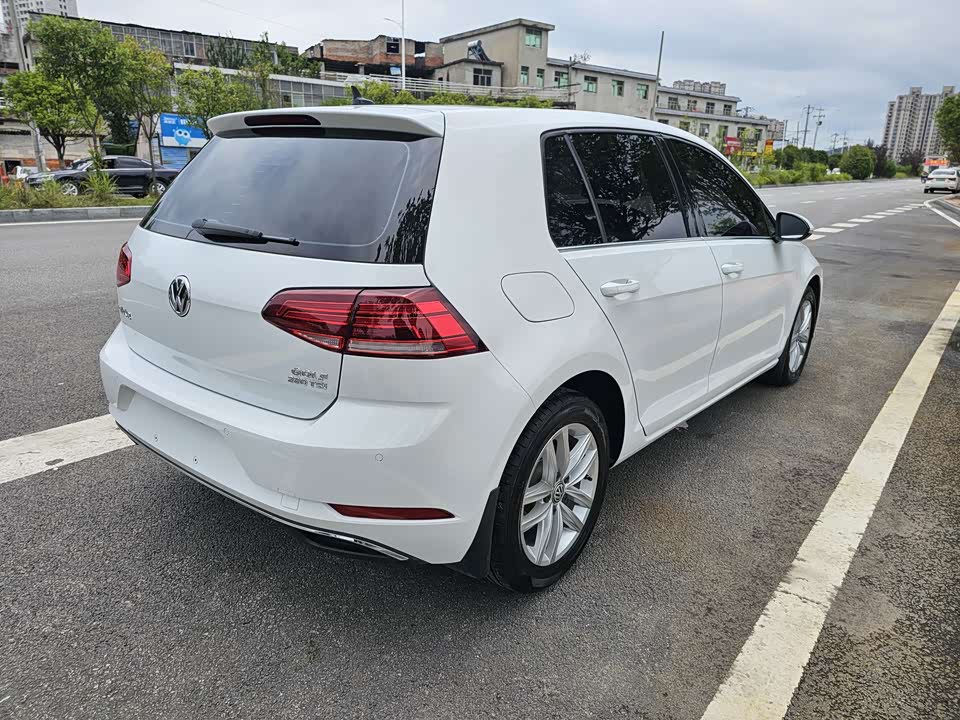 Volkswagen golf