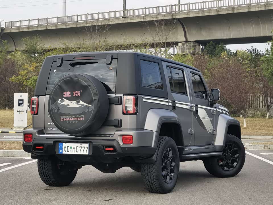Beijing BJ40