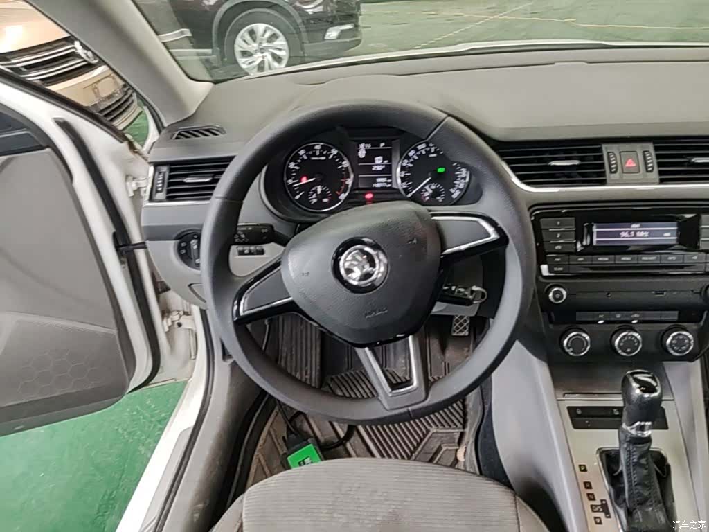 Skoda Octavia, 2015 7