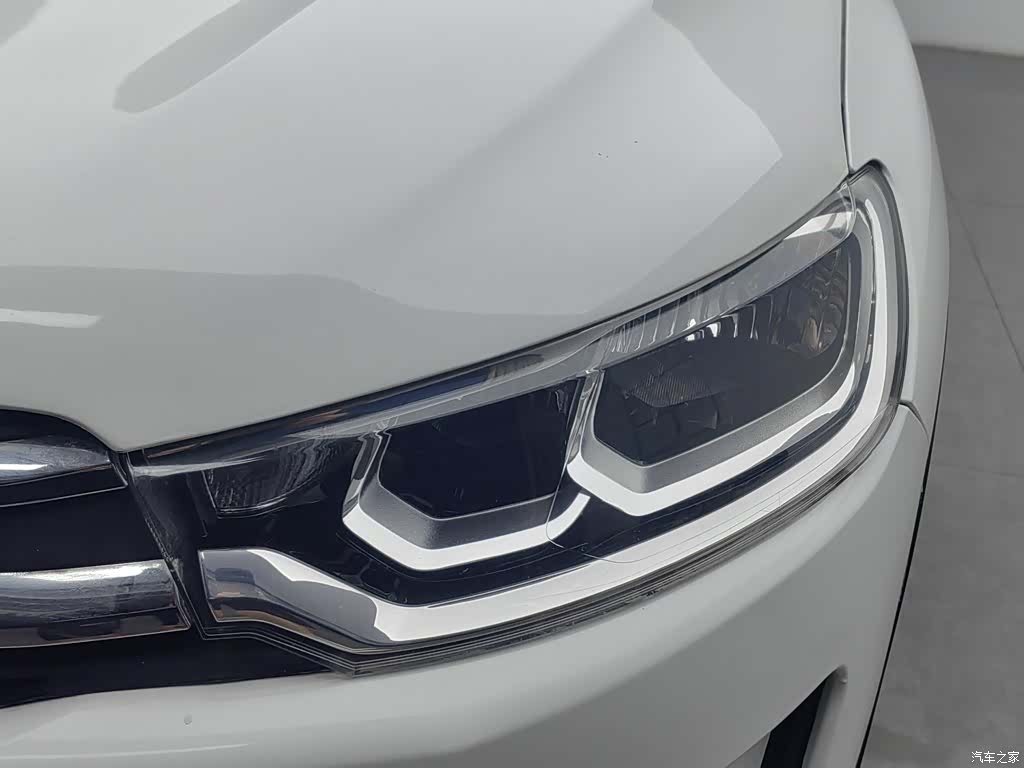 Citroen C3-XR, 2016 7