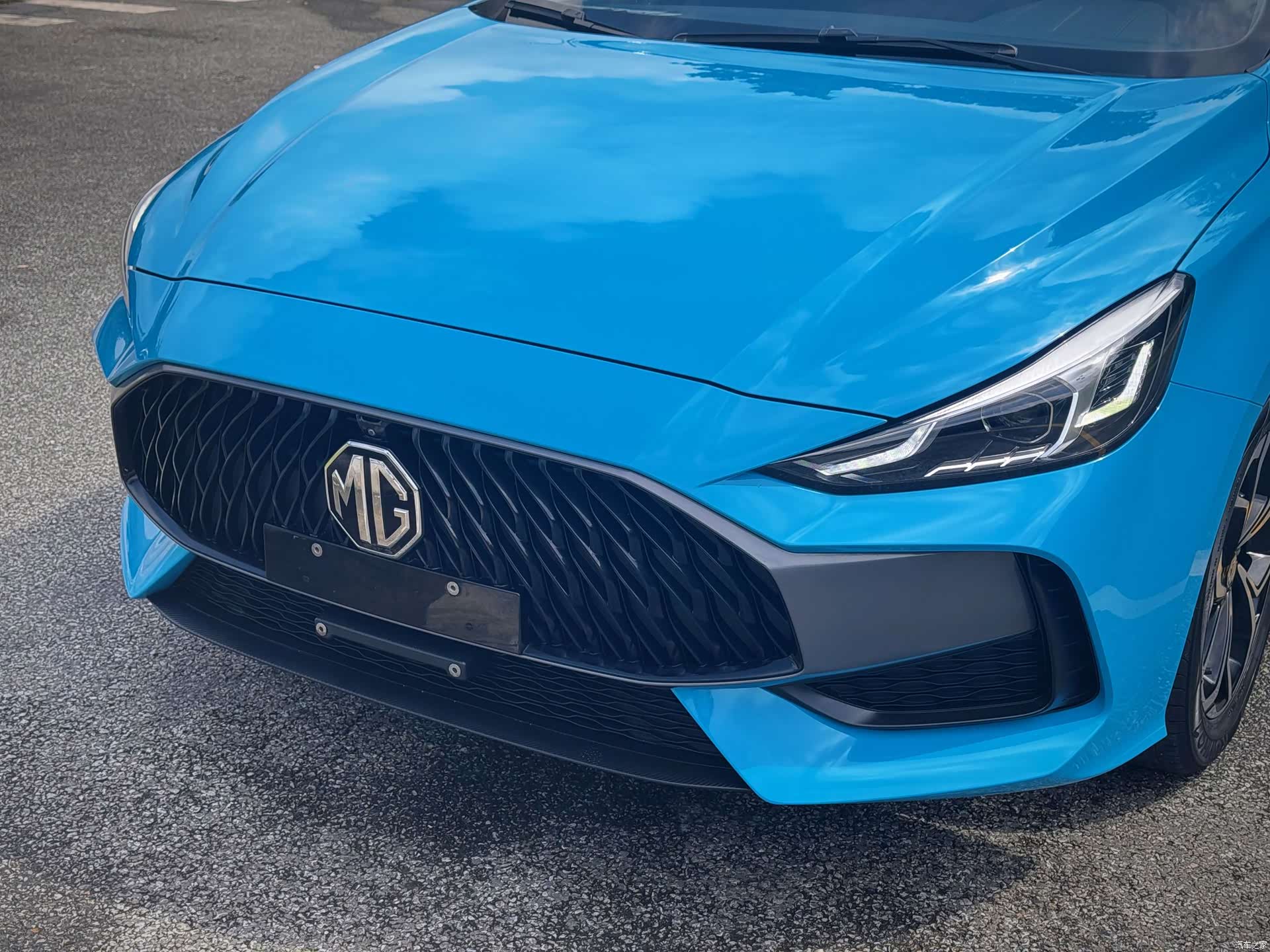 MG MG5, 2023 8