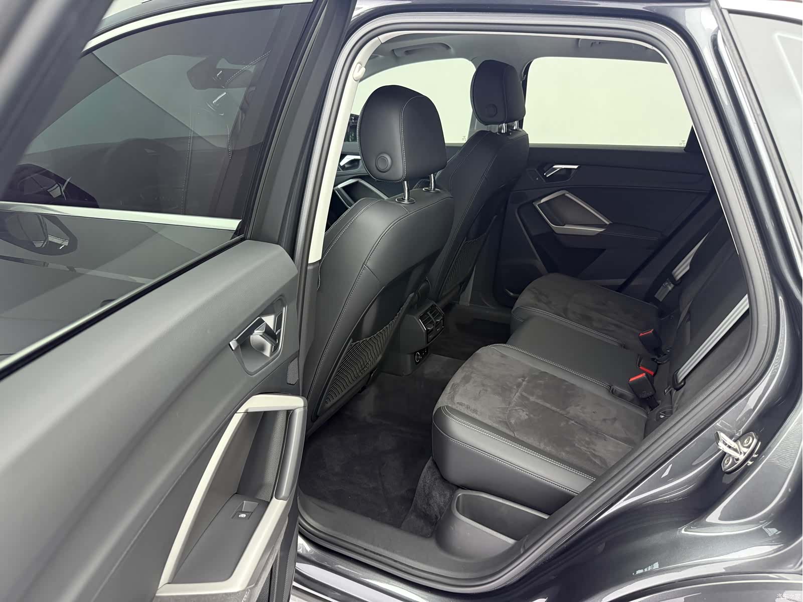 Audi Q3, 2023 15