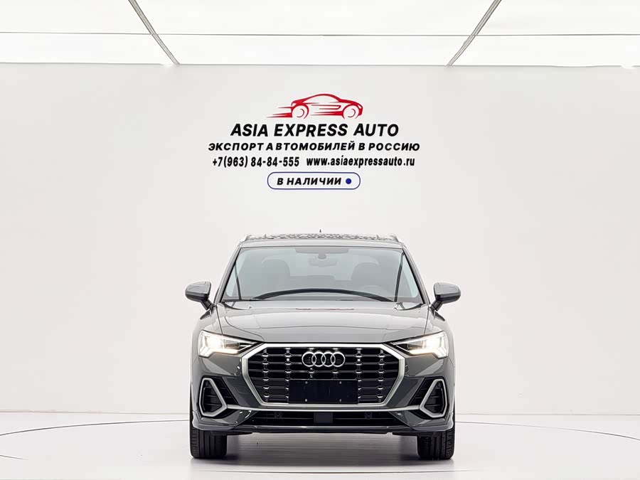 Audi Q3 2023, фото 2