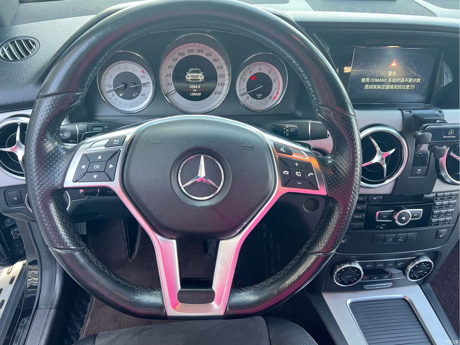 Mercedes-Benz GLK-Class, 2015 17