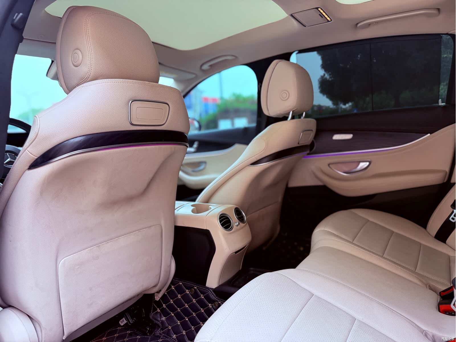 Mercedes-Benz E-Class, 2016 10