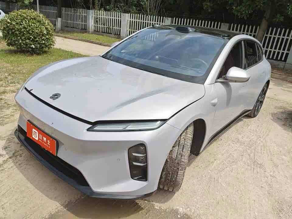 NIO ET5T