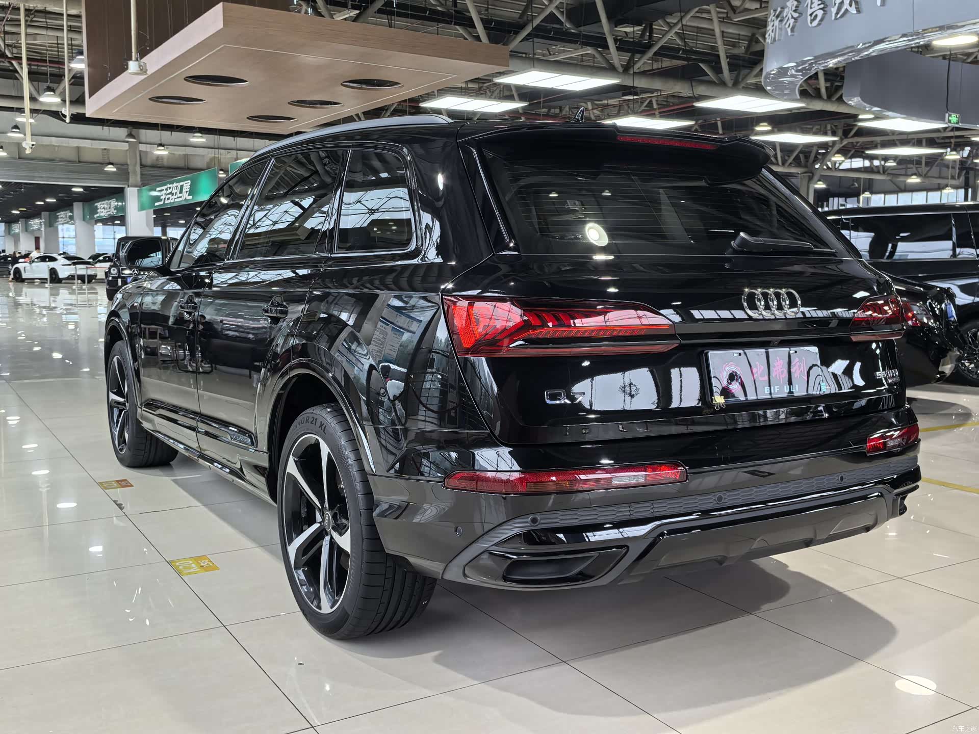 Audi Q7, 2023 8