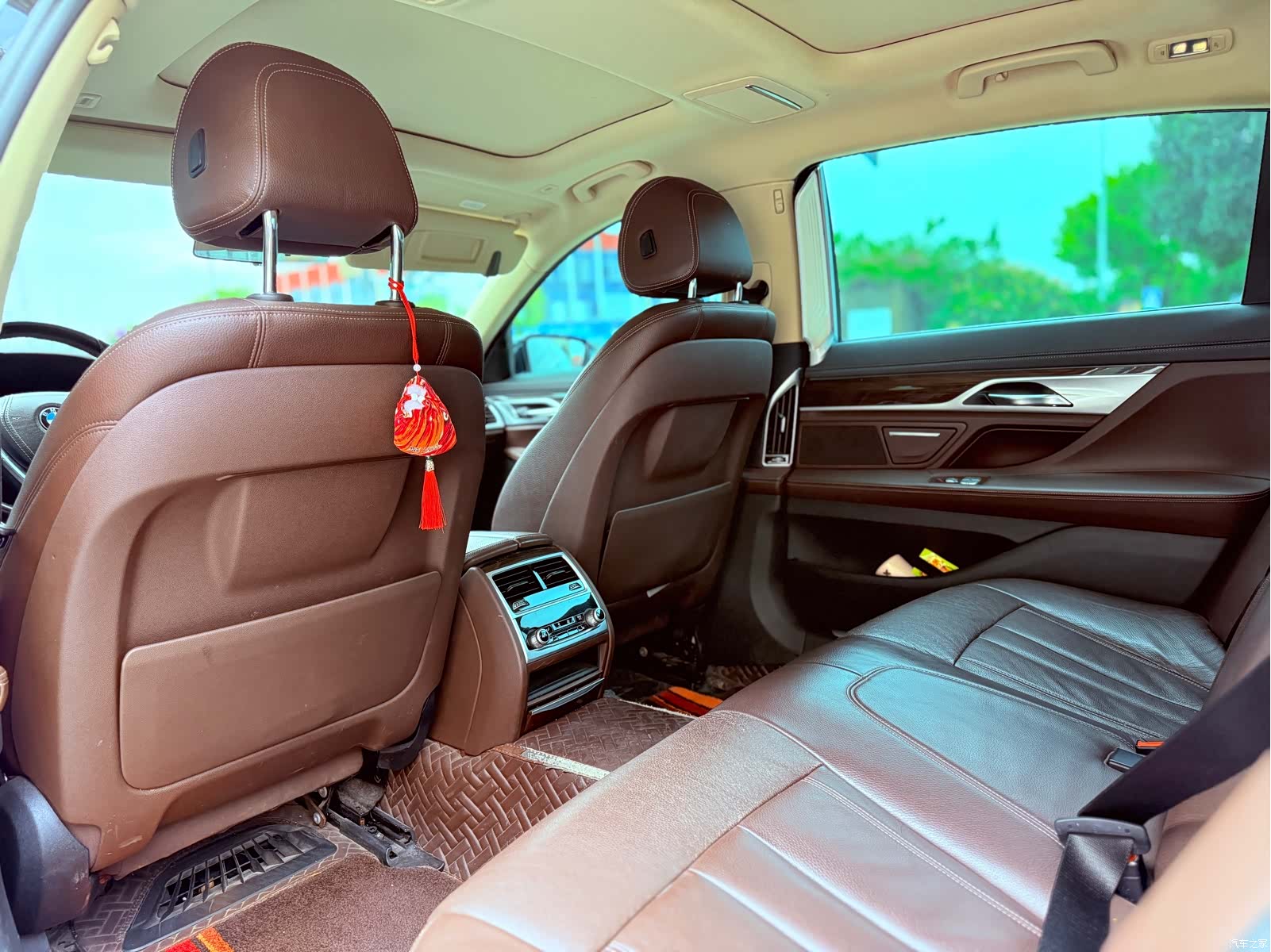 BMW 7 Series, 2017 10