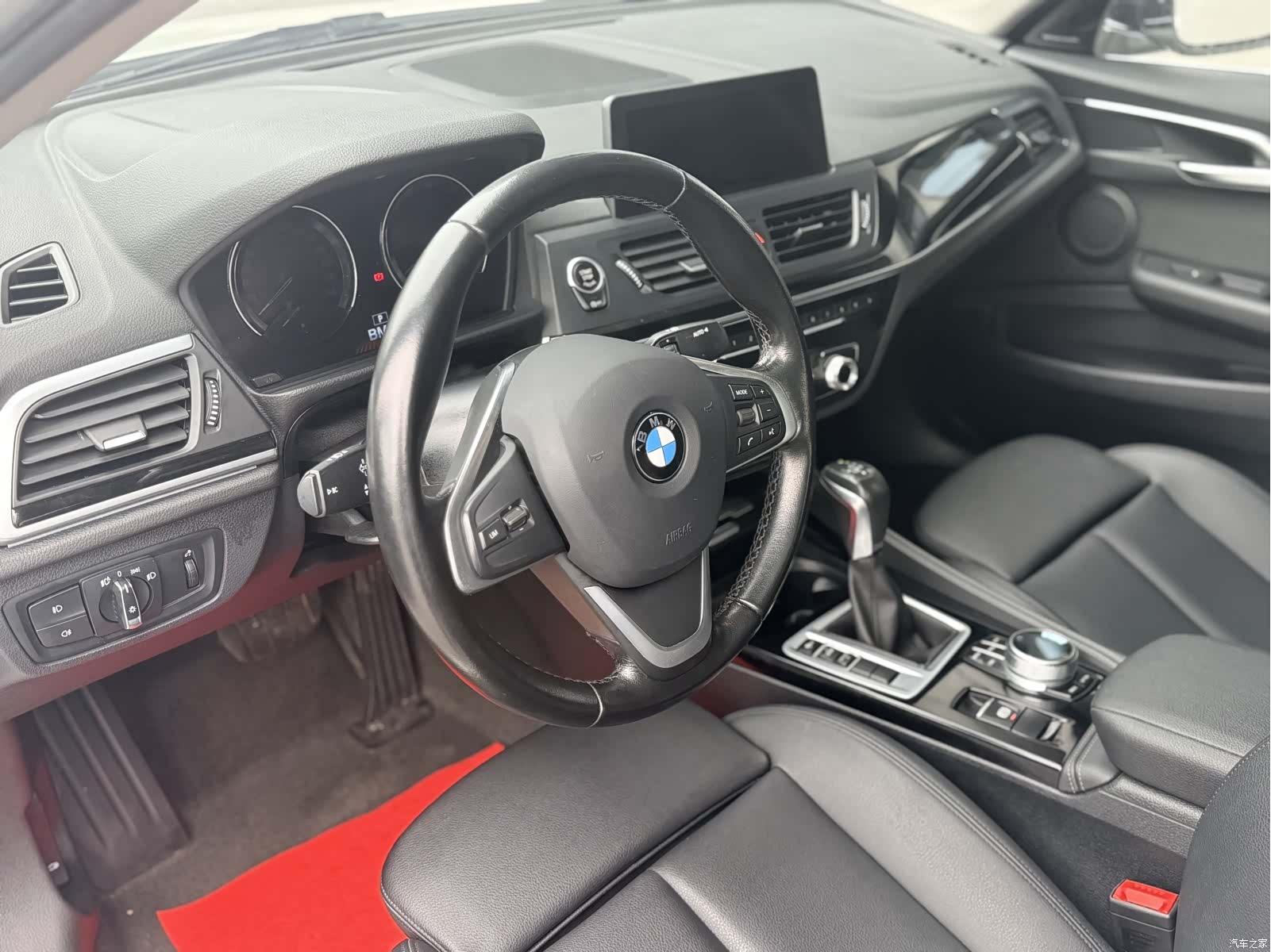 BMW 1 Series, 2018 13