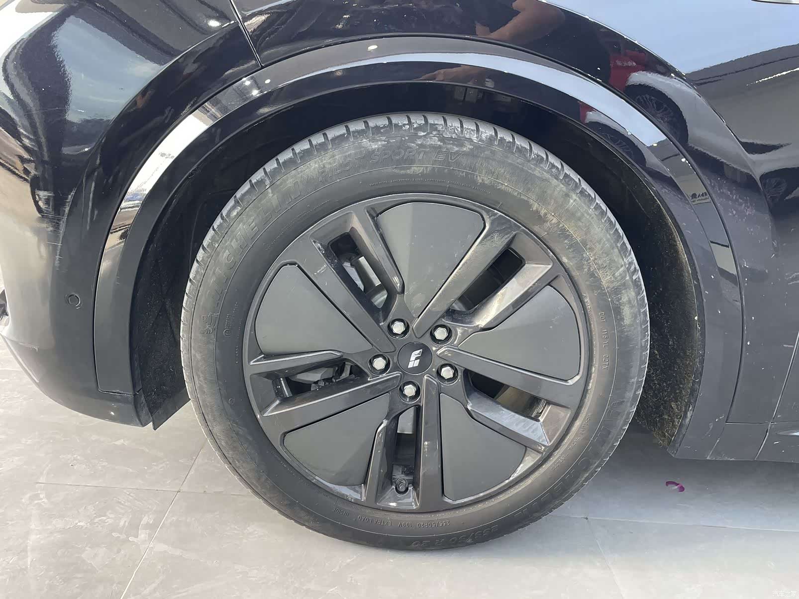 Li Auto L8, 2024 18
