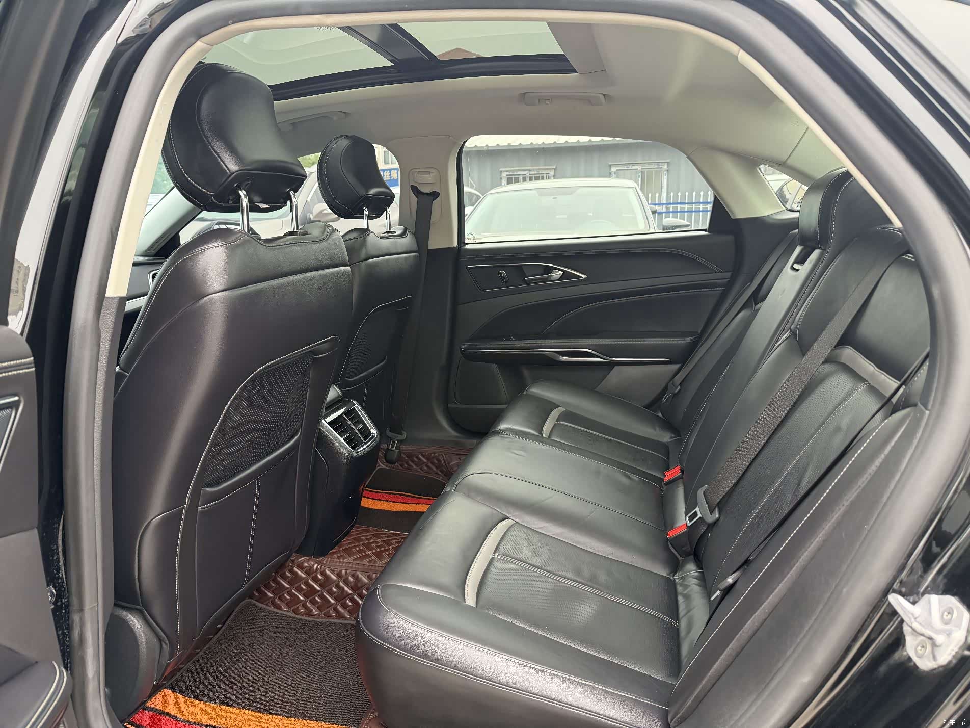 Ford Taurus, 2018 6