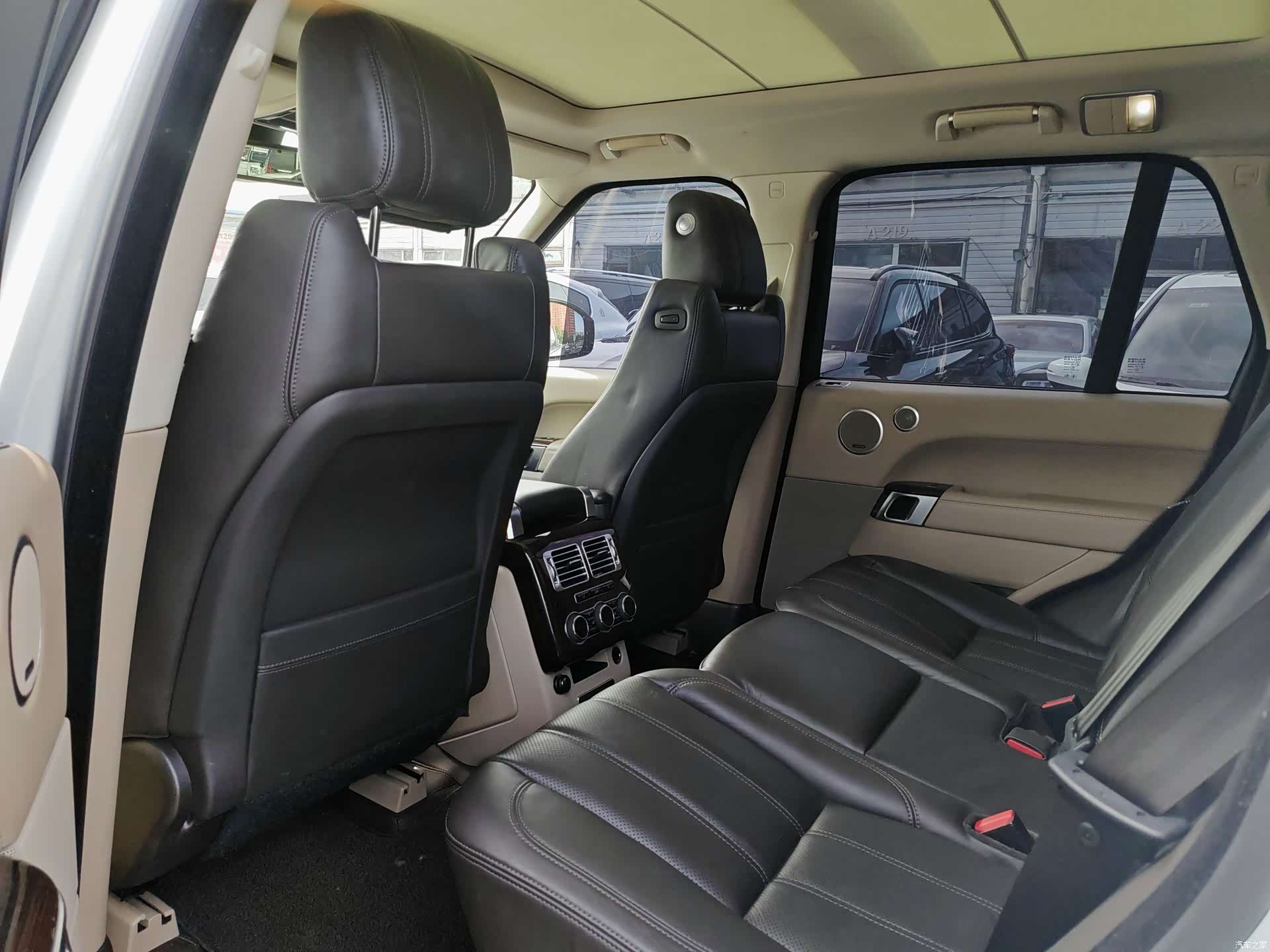Land Rover Range Rover, 2014 9