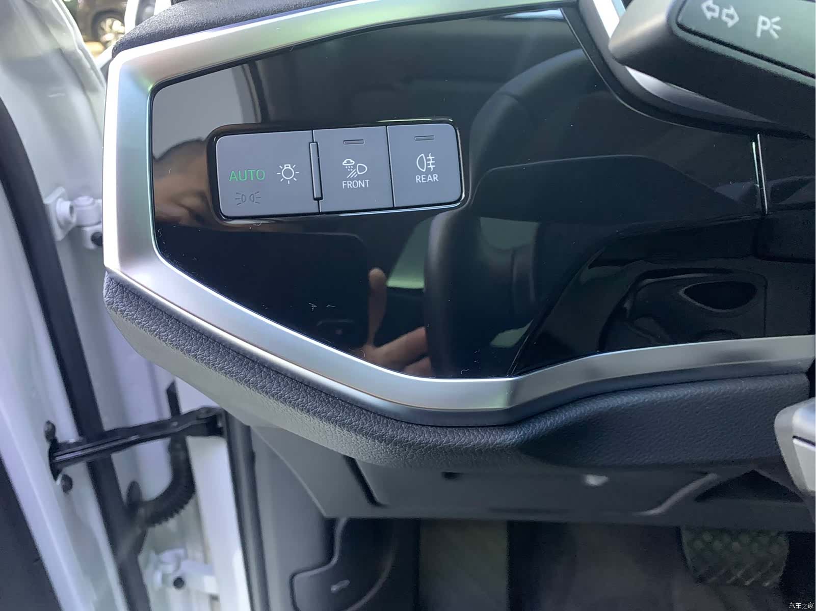 Audi Q3, 2023 все фото