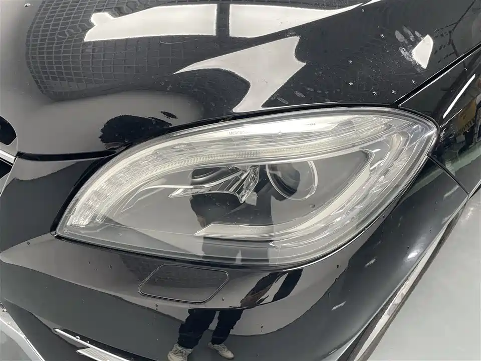 Mercedes-Benz M class