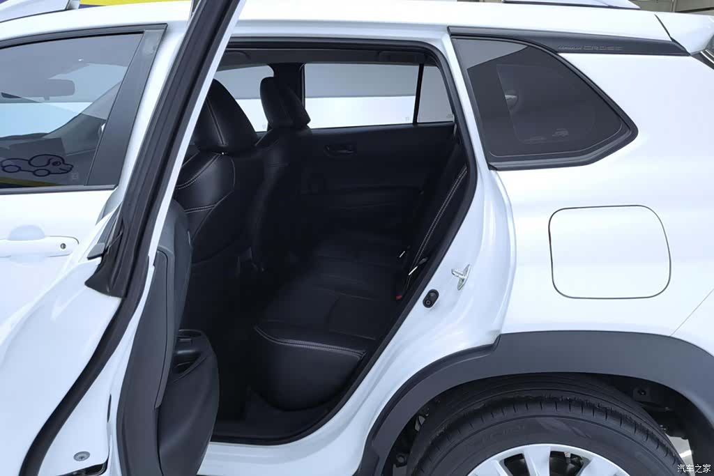 Toyota Corolla, 2023 11