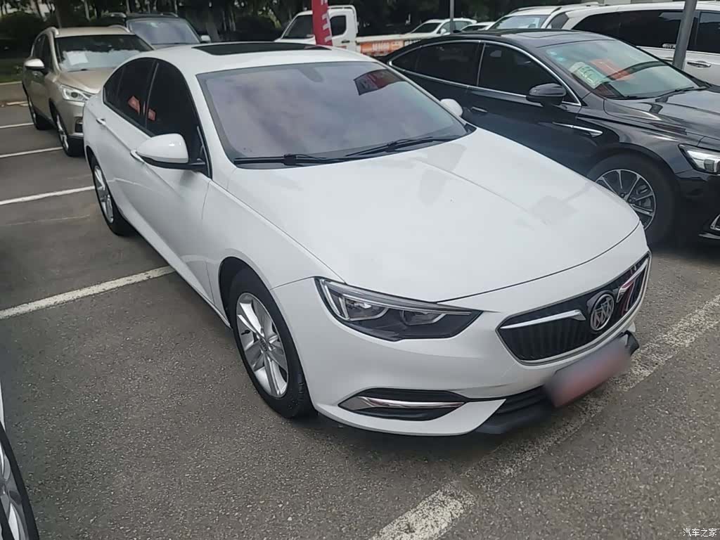Buick Regal, 2020 4