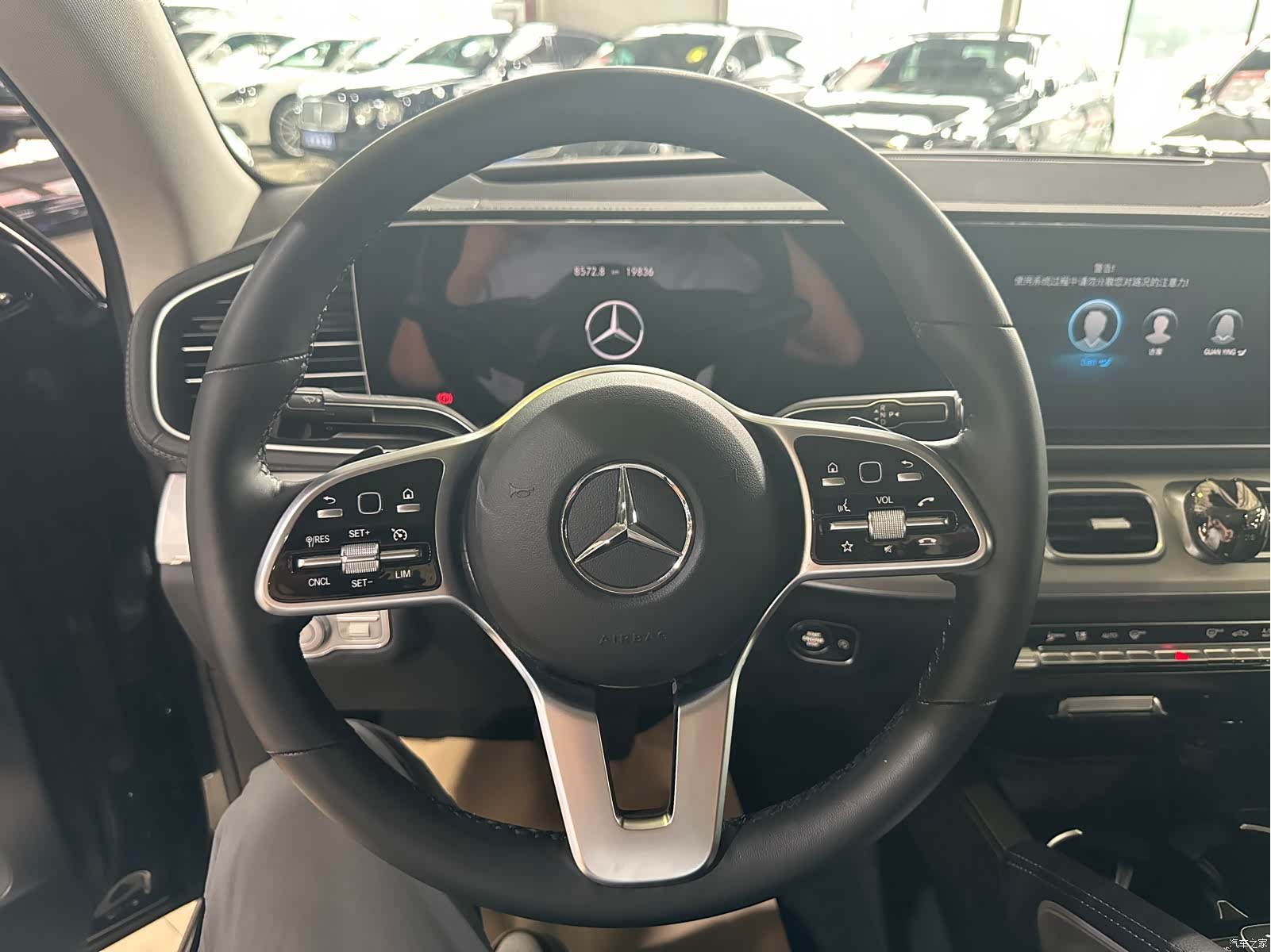 Mercedes-Benz GLE, 2022 11