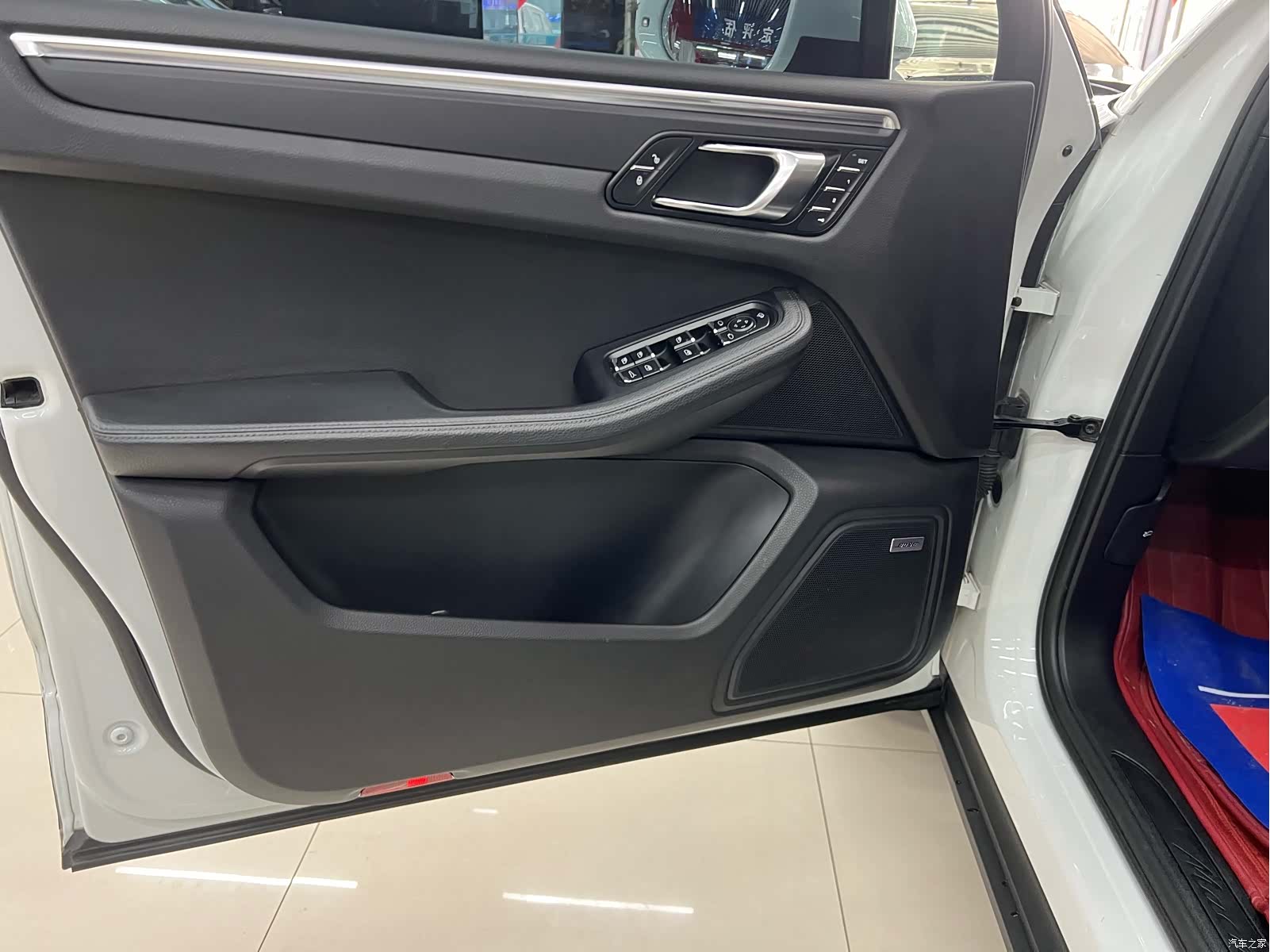 Porsche Macan, 2020 9