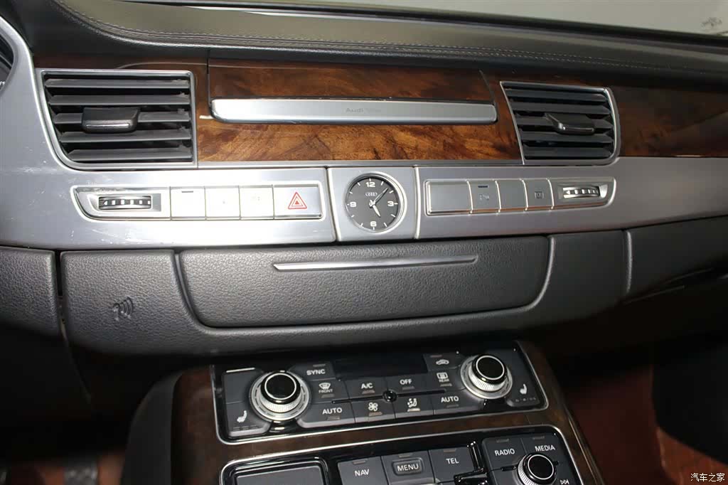 Audi A8L, 2018 12