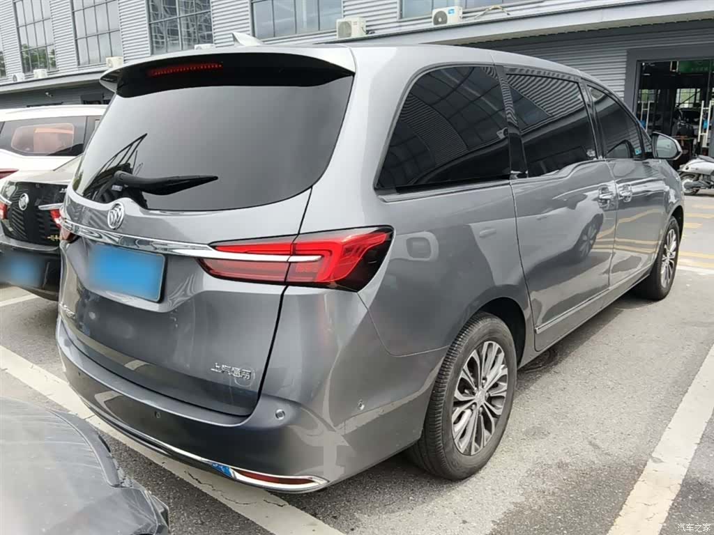 Buick GL8, 2020 7