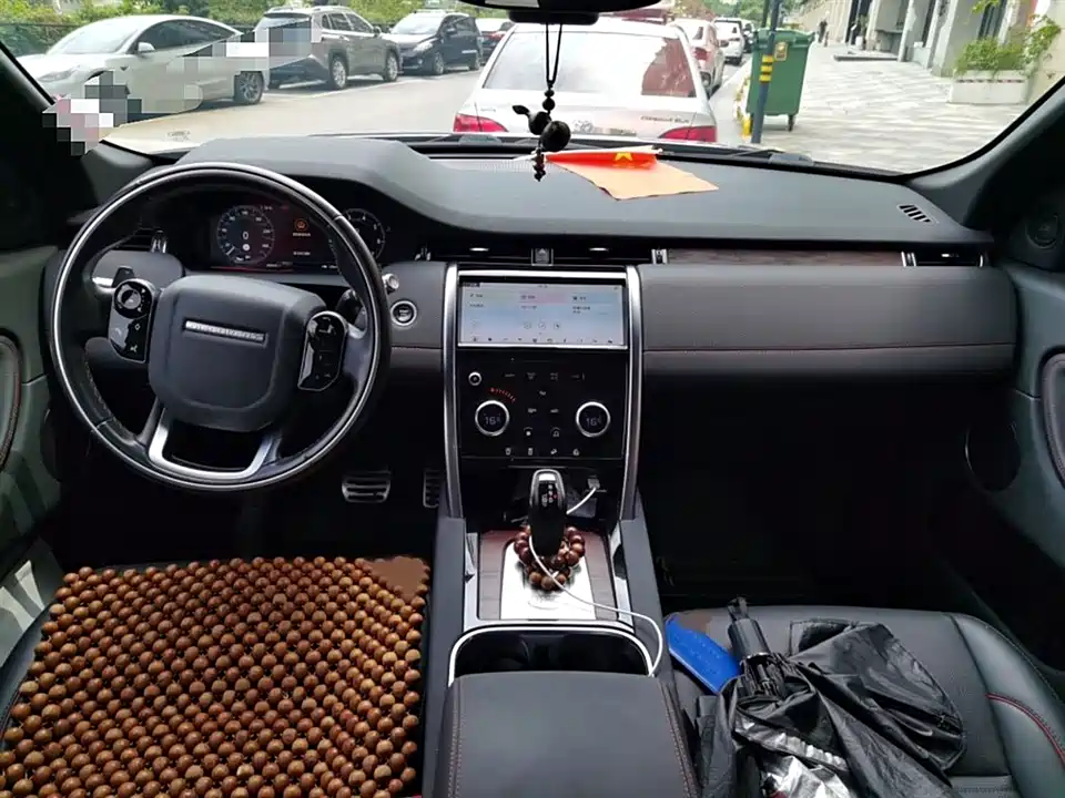 Land Rover Discover sports